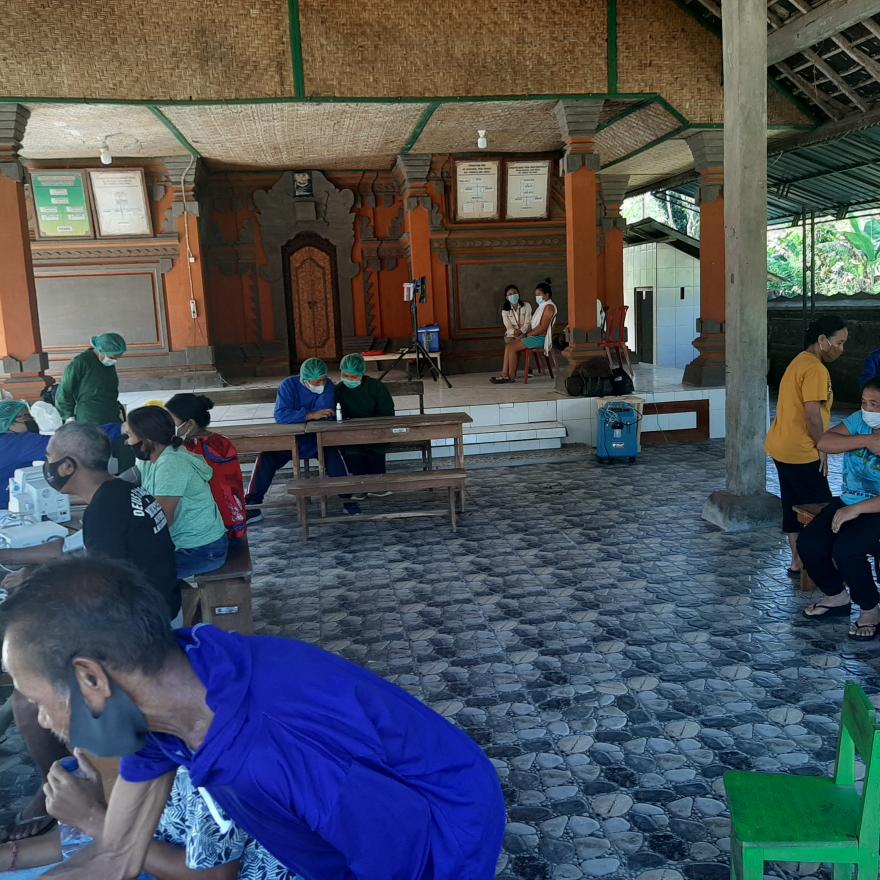 Gertak Vaksinasi Covid-19 Desa Yangapi hari kedua di Banjar Dinas Sideparna